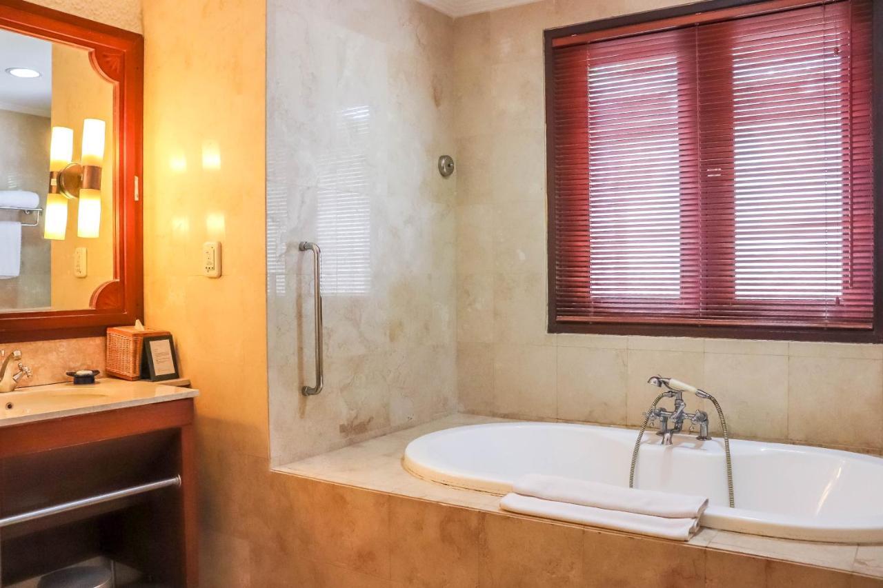 Villas At The Patra Bali Resort And Villas - Chse Certified Kuta  Bagian luar foto